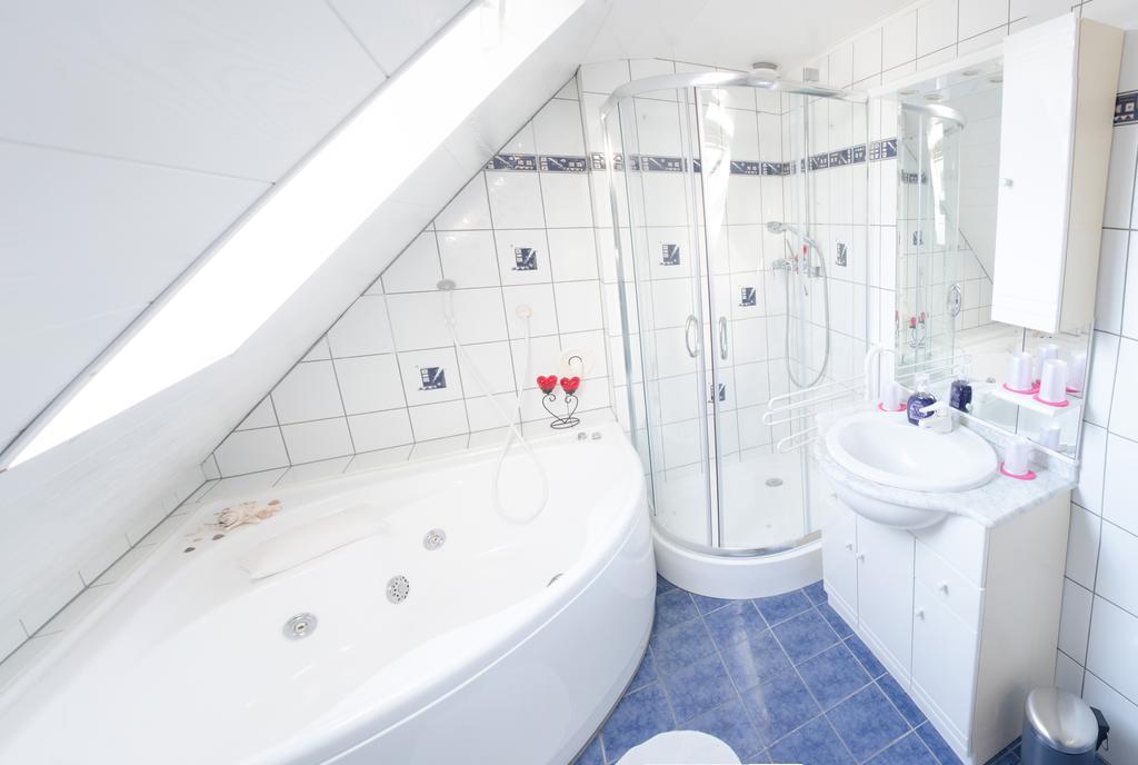 Ferienwohnung Haagedoernchen เน็ทเทอทาล ภายนอก รูปภาพ